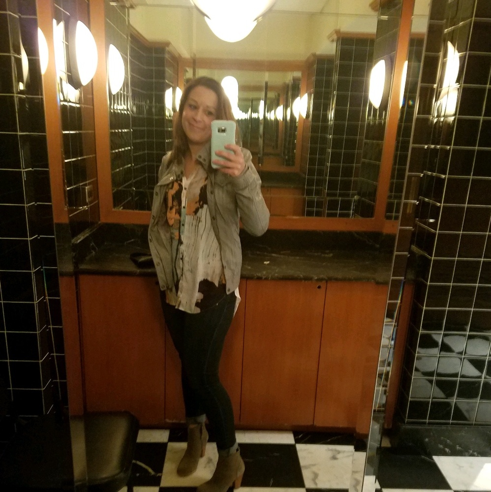 Meet your Posher, Jennifer